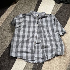 Men’s plaid shirt